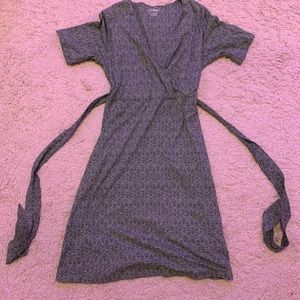 L.L. BEAN womens green printed wrap dress